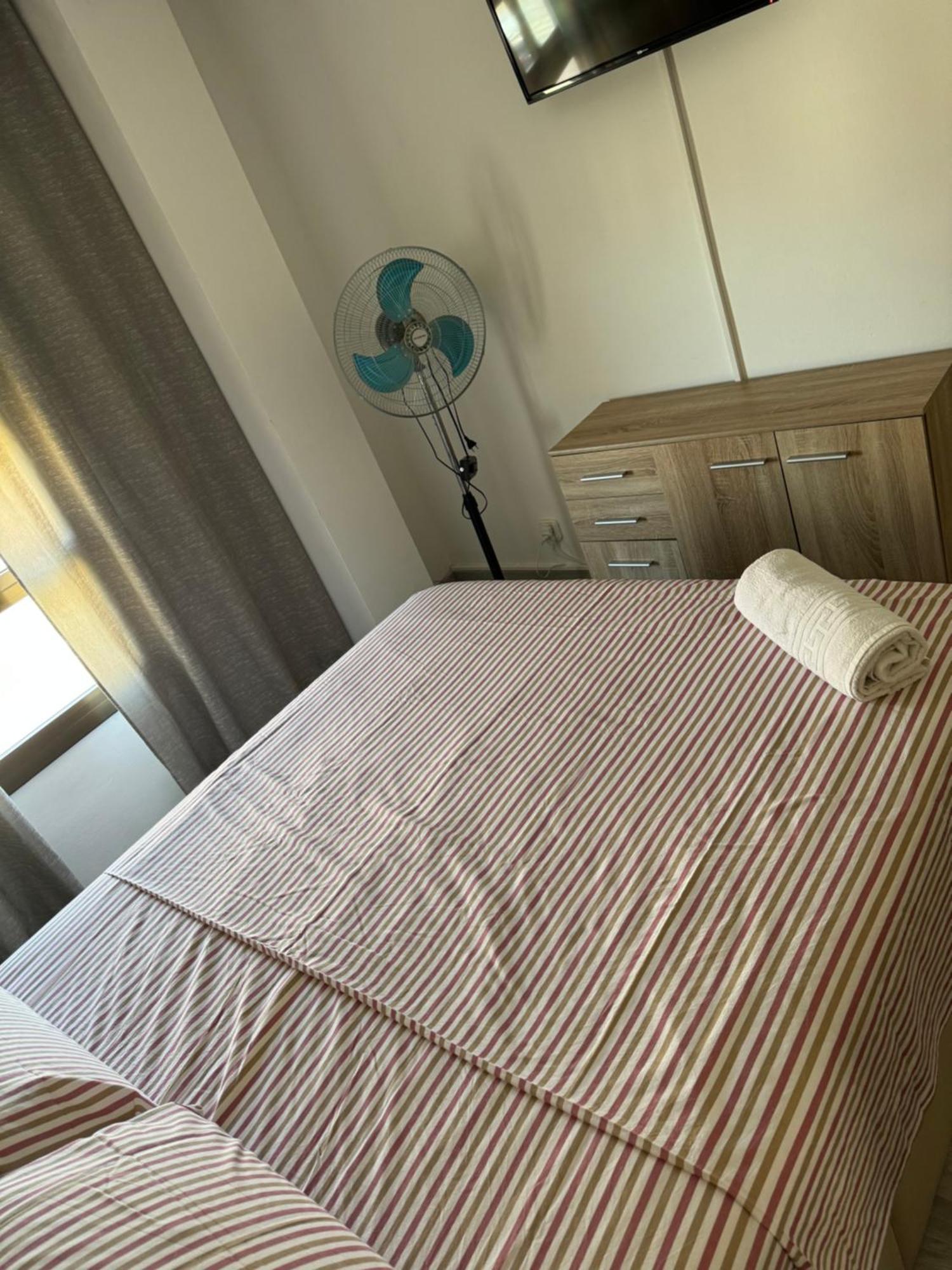 Super Apartamento En Playa De La Pineda Buitenkant foto